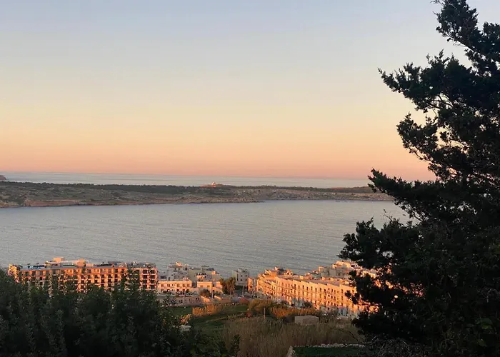 Vakantiehuis Sweet And Cosy 1bed With Views By Homely *