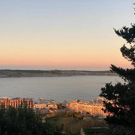 Tatil Evi Sweet And Cosy 1bed With Views By Homely *