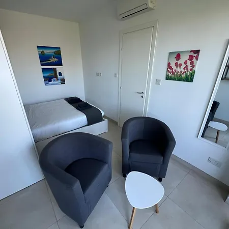 Sweet And Cosy 1bed With Views By Homely * Mellieħa