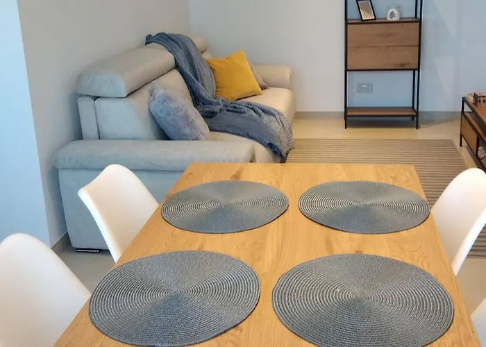 Case de vacanță Sweet And Cosy 1bed With Views By Homely *